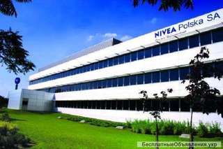 Работник на склад Nivea (Польша)