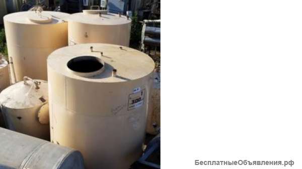Емкости нержавеющие, объем — 3 куб.м