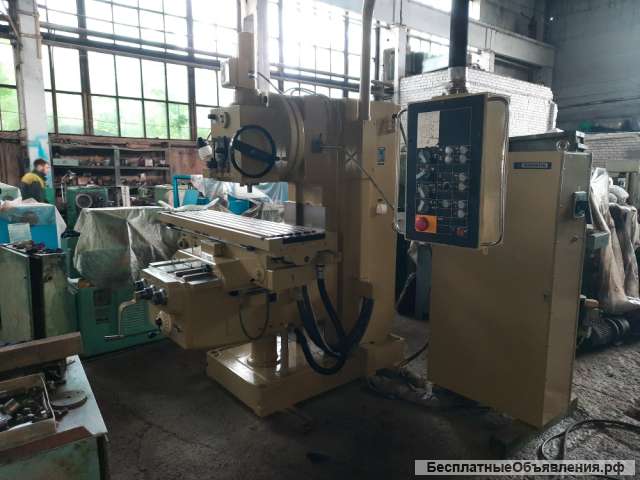 Вертикально-фрезерный станок FSS400