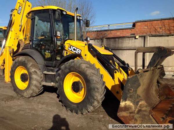 Экскаватор погрузчик в аренду по Санкт-Петербургу