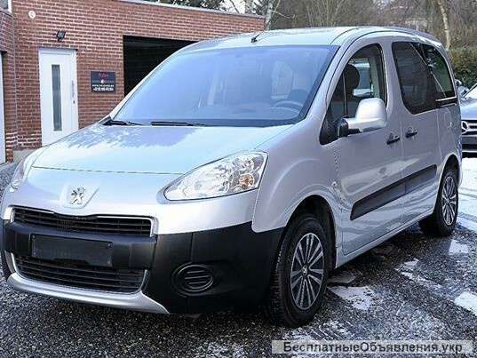 Свіжопригнане авто