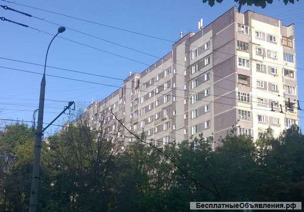Продаю квартиру 3 комнаты