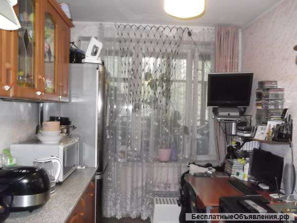 Продаю 1 к.кв. рядом с метро "Южная".