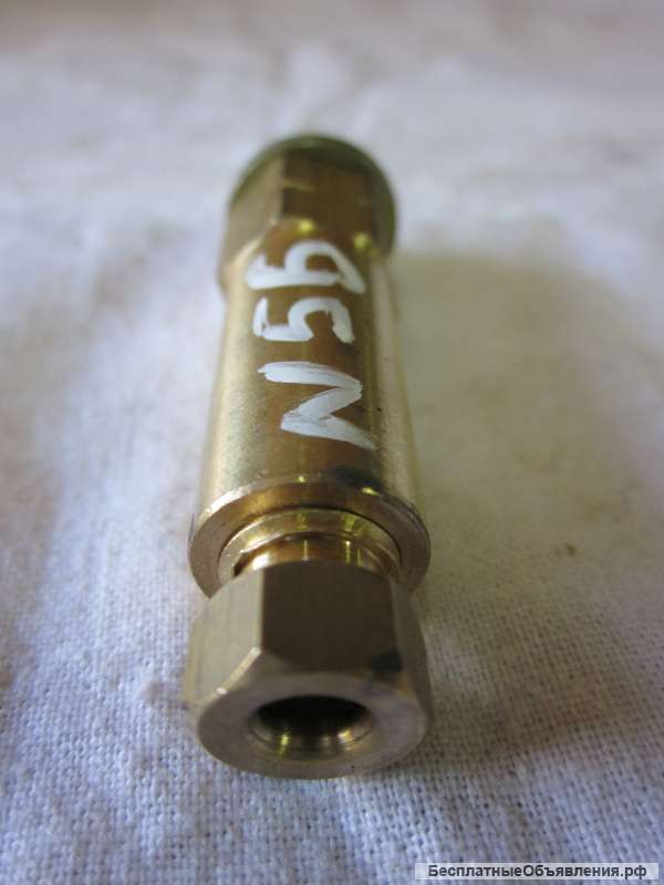 1904136/4832702 Дозатор для грузовых автомобилей IVECO