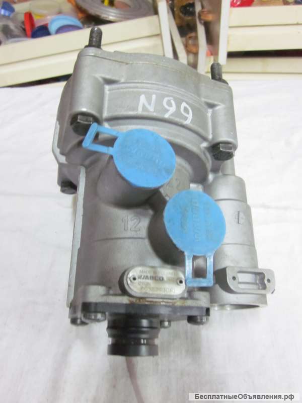 9730090060 Кран управления тормозами прицепа для грузовых автомобилей MB/MAN TGA/DAF/RVI