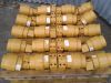 Каток поддерживающий 9092400 Hitachi: ZX120, EX100-5, EX120-2, EX120-3, EX120-5, EX120-5E, EX130K