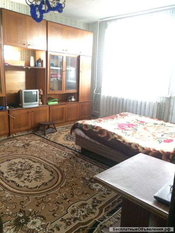 Х.комнатную квартиру в г.Бахчисарае