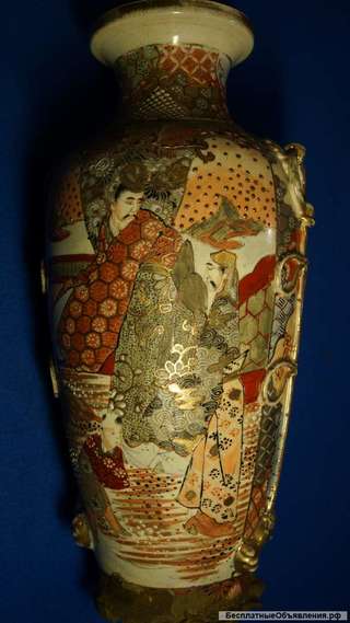 Старинная напольная ваза. Фарфор Сацума. Япония, кон. XIX века.