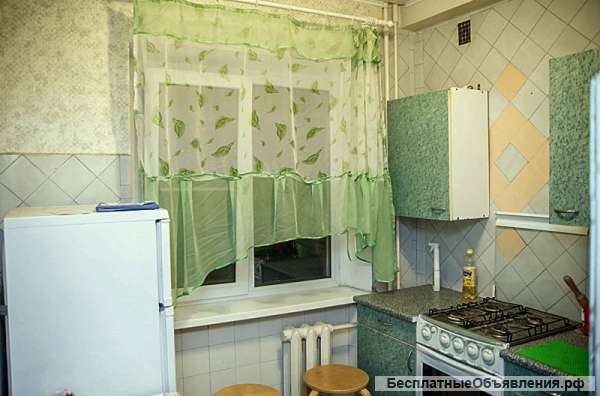 Сдаю 1к. кв. пр. Ленина 2/5п. 33м. ремонт