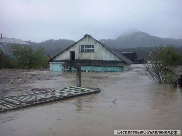 У нас большая беда наводнения требуется помощь