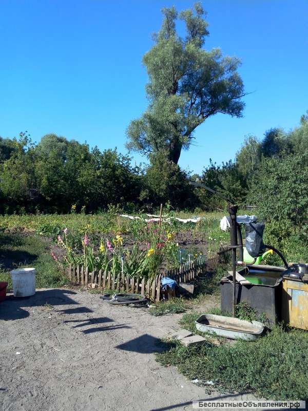 Земельный участок