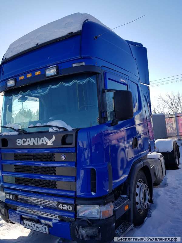 Грузовой тягач седельный скания Р124
