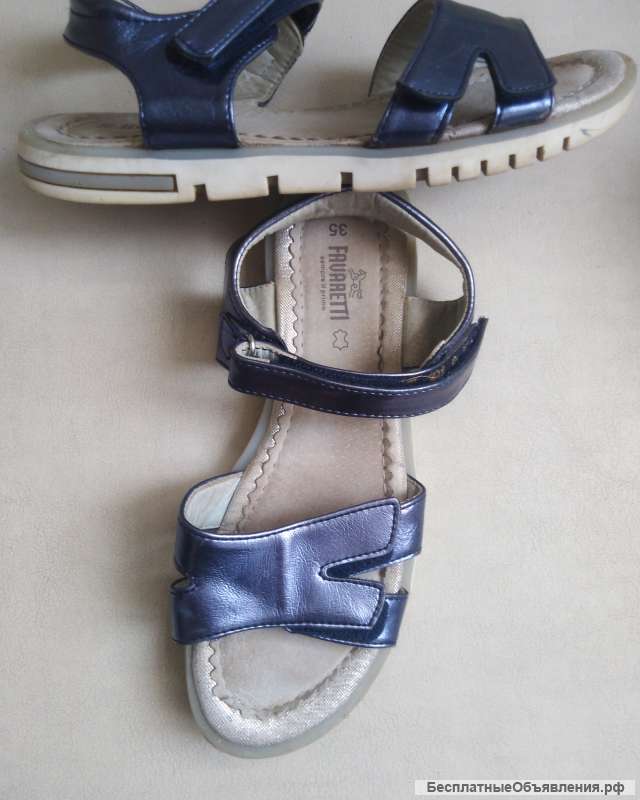 Кроссовки белые 35 размер 21.5-22 см стелька