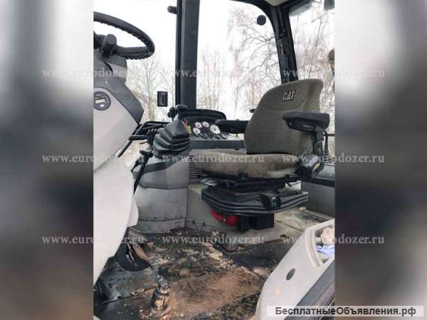 Экскаватор-погрузчик CAT 428, 6800 м/ч
