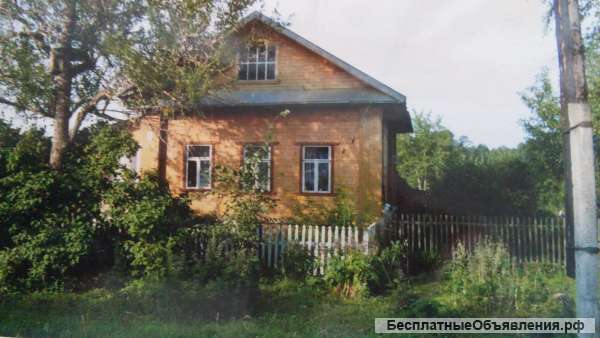 Дом на берегу реки медведица