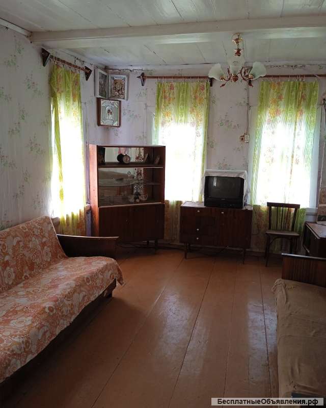 Крепкий бревенчатый дом в 3 км от Оки