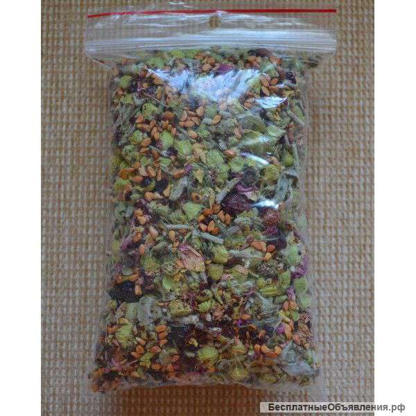Чайный сбор из высокогорных трав и ягод