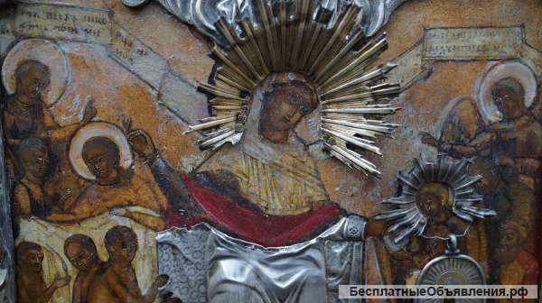 Образ Матери Божией «Всех Скорбящих Радосте» в барочном серебряном окладе. Россия, XVIII век.