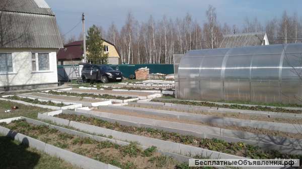 Участок с домиком