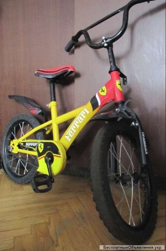 Детский велосипед Ferrari