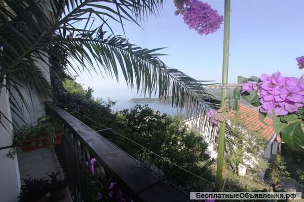 Два дома общей площадью 200 м2, вблизи от моря, Будва, Сеоце, Черногория