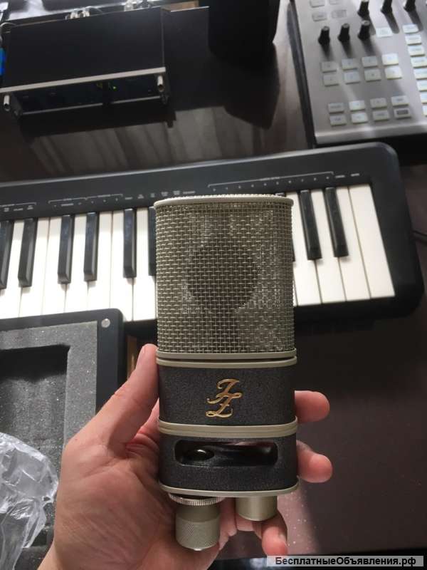 Микрофон JZ vintage V12