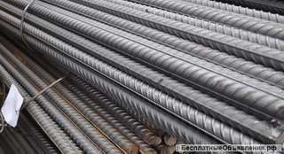 Арматура в виде прутков 28 мм стальная