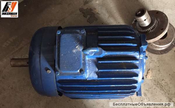 Редуктор вращения башни крана КГ-100.1