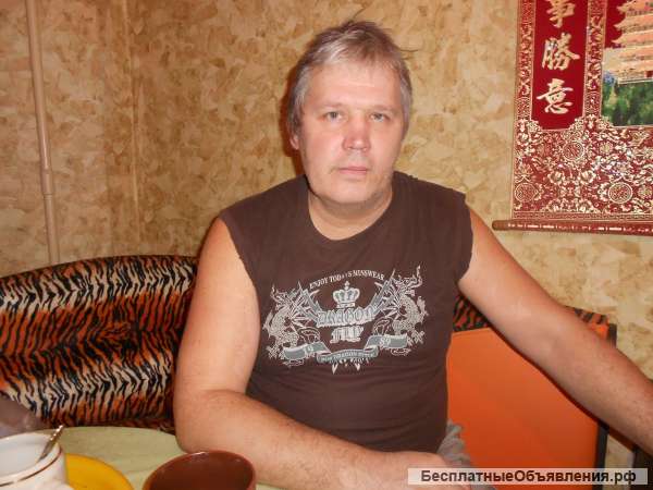 Сдам комнату в двухкомнатной квартире девушке