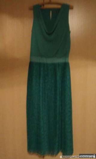 Зеленое платье