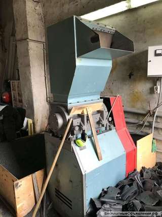 Дробилка для пластика SLP-400 БУ