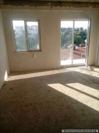 Квартира с балконом в заселенном доме