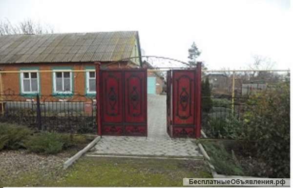 Дом на берегу моря