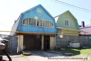 Жилой одноэтажный кирпичный дом в п. Юдино