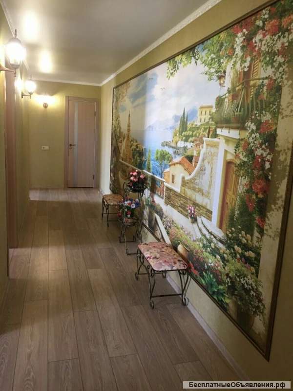 Фотообои в наличии и под заказ