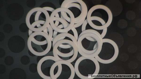 Фланцевые шайбы из фторопласта 45х32х2 мм