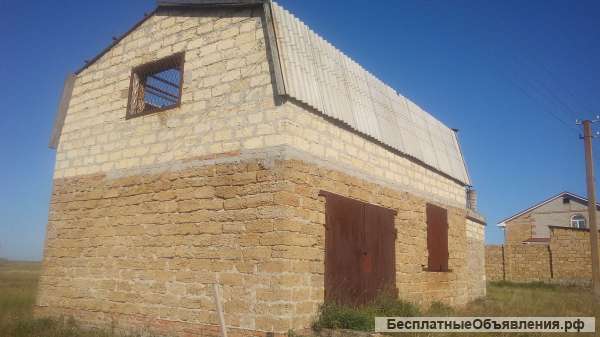 Недорого недостроенный дом на берегу моря