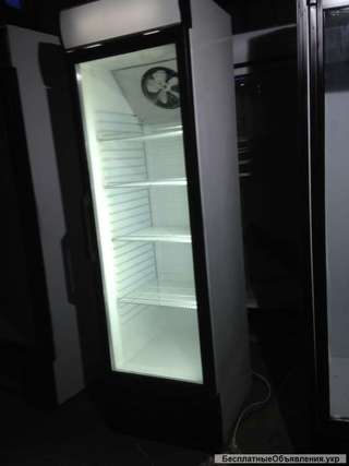 Недорого в м.Нікополь Холодильні шафи, морозильні ларі б/у. Гурт.