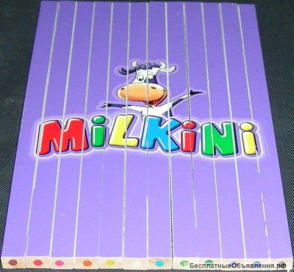 Детские зонтики и цветные карандаши