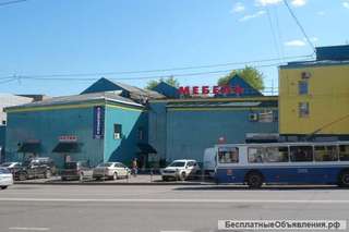 Сдается торговая площадь 82,4 кв.м. в ТЦ "Мебель".