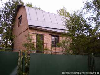 Дом 3-х этажный на участке 10 соток