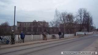 Швейную фабрику