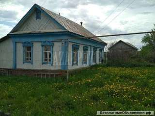 Дом с земельным участком в Малосердобинском районе с. Огаревка