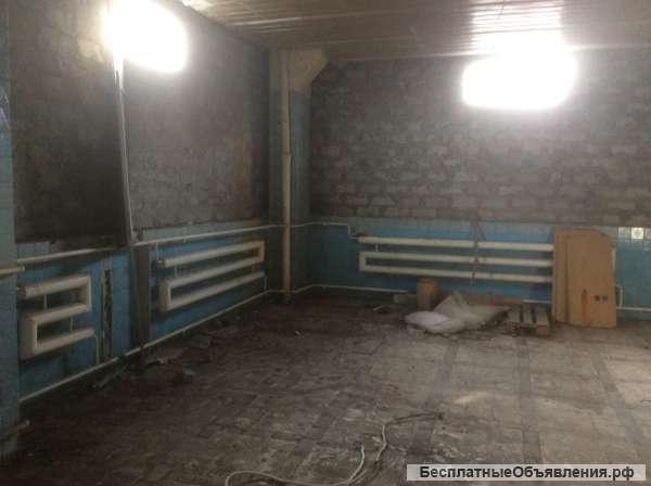 Трехэтажное здание в центре Орехово-Зуево