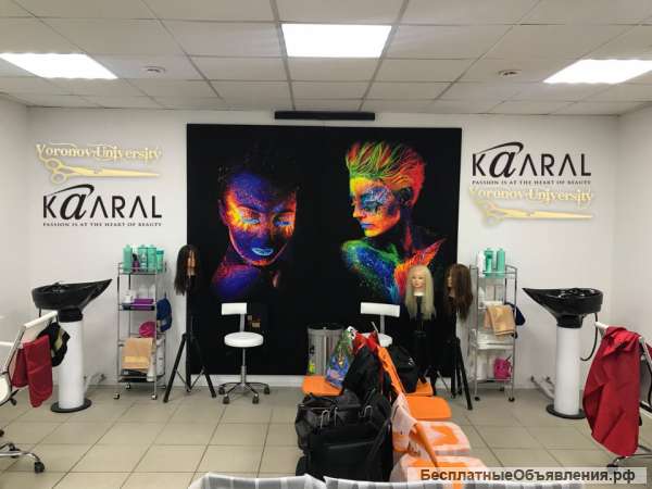 Администратор в школу парикмахерского искусства