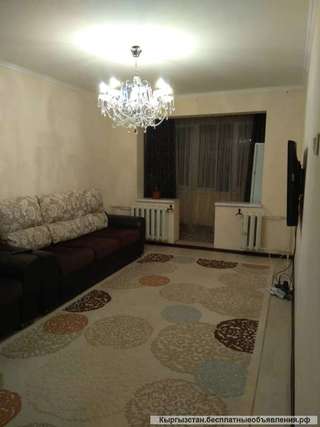 Квартиру 2-ком., 43кв. м., этаж - 4/4, 7мкр.