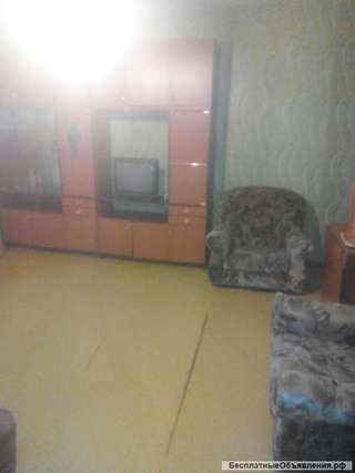 Сдам 2 комн Щорса 57