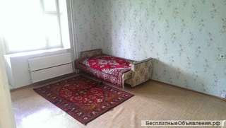 1-ая квартира 33м, дом кирпичный, 1 из 5 этажей