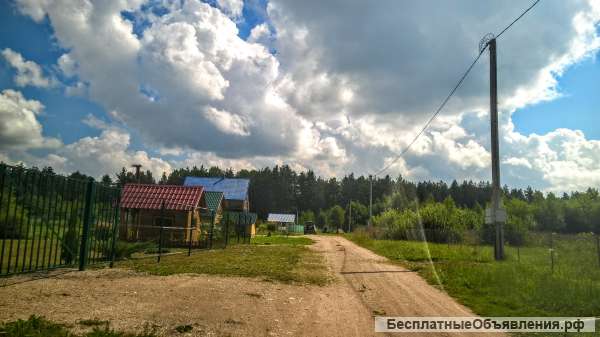 Участок 25 соток ИЖС у чистого соснового леса под Псковом