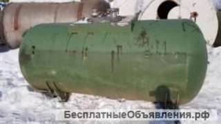 Емкость нержавеющая, объем — 2,8 куб.м.